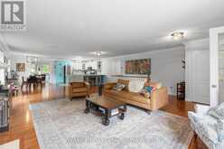 982 GLEN VIEW AVENUE | Burlington Ontario | Slide Image Eleven