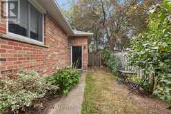 982 GLEN VIEW AVENUE | Burlington Ontario | Slide Image Thirty-two