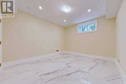 10 JOCELYN CRESCENT | Toronto Ontario | Slide Image Eighteen
