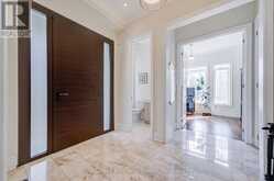 36 WILLOW HEIGHTS BOULEVARD | Markham Ontario | Slide Image Four