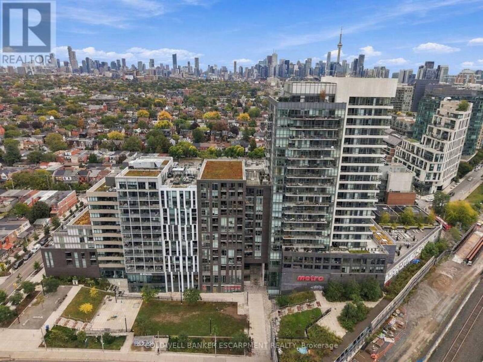 628 - 20 MINOWAN MIIKAN LANE, Toronto, Ontario M6J 0E5