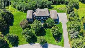 25 BOVAIR TRAIL | Aurora Ontario | Slide Image One
