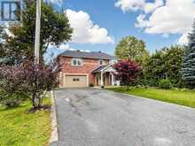 27 MITCHELL AVENUE | Whitchurch-Stouffville Ontario | Slide Image One