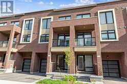 27 MONEYPENNY PLACE | Vaughan Ontario | Slide Image Three