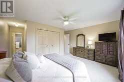 20 SIMMONS CRESCENT | Aurora Ontario | Slide Image Twelve