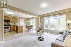 20 SIMMONS CRESCENT | Aurora Ontario | Slide Image Seven
