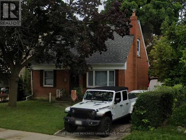 32 AMESBURY DRIVE Toronto Ontario, M6M 4H4 - 3 Bedrooms Home For Sale