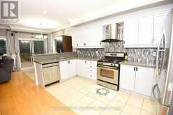521 NAVIGATOR DRIVE | Mississauga Ontario | Slide Image Ten