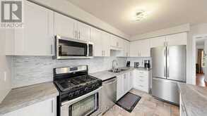 87 PRIMEAU DRIVE | Aurora Ontario | Slide Image Nine