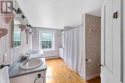 18611 LESLIE STREET | East Gwillimbury Ontario | Slide Image Thirty-two