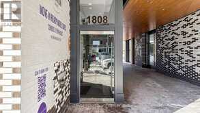 417 - 1808 ST CLAIR AVENUE W | Toronto Ontario | Slide Image Thirty-seven