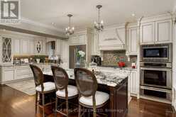 124 BRENTWOOD ROAD N | Toronto Ontario | Slide Image Nine