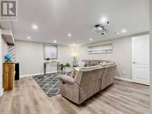 27 MATLOCK AVENUE | Mississauga Ontario | Slide Image Thirty