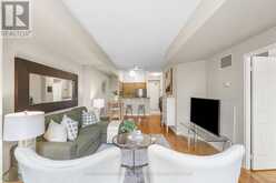 212 - 481 ROSEWELL AVENUE | Toronto Ontario | Slide Image Nine