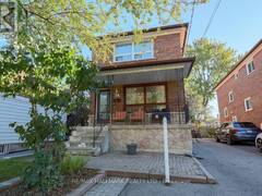 5A SCOTIA AVENUE Toronto Ontario, M1L 4E4