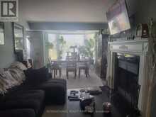 310 - 85 WELLINGTON STREET W | Aurora Ontario | Slide Image Five