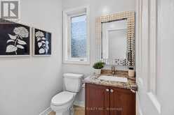 75 ESTRELLA CRESCENT | Richmond Hill Ontario | Slide Image Five
