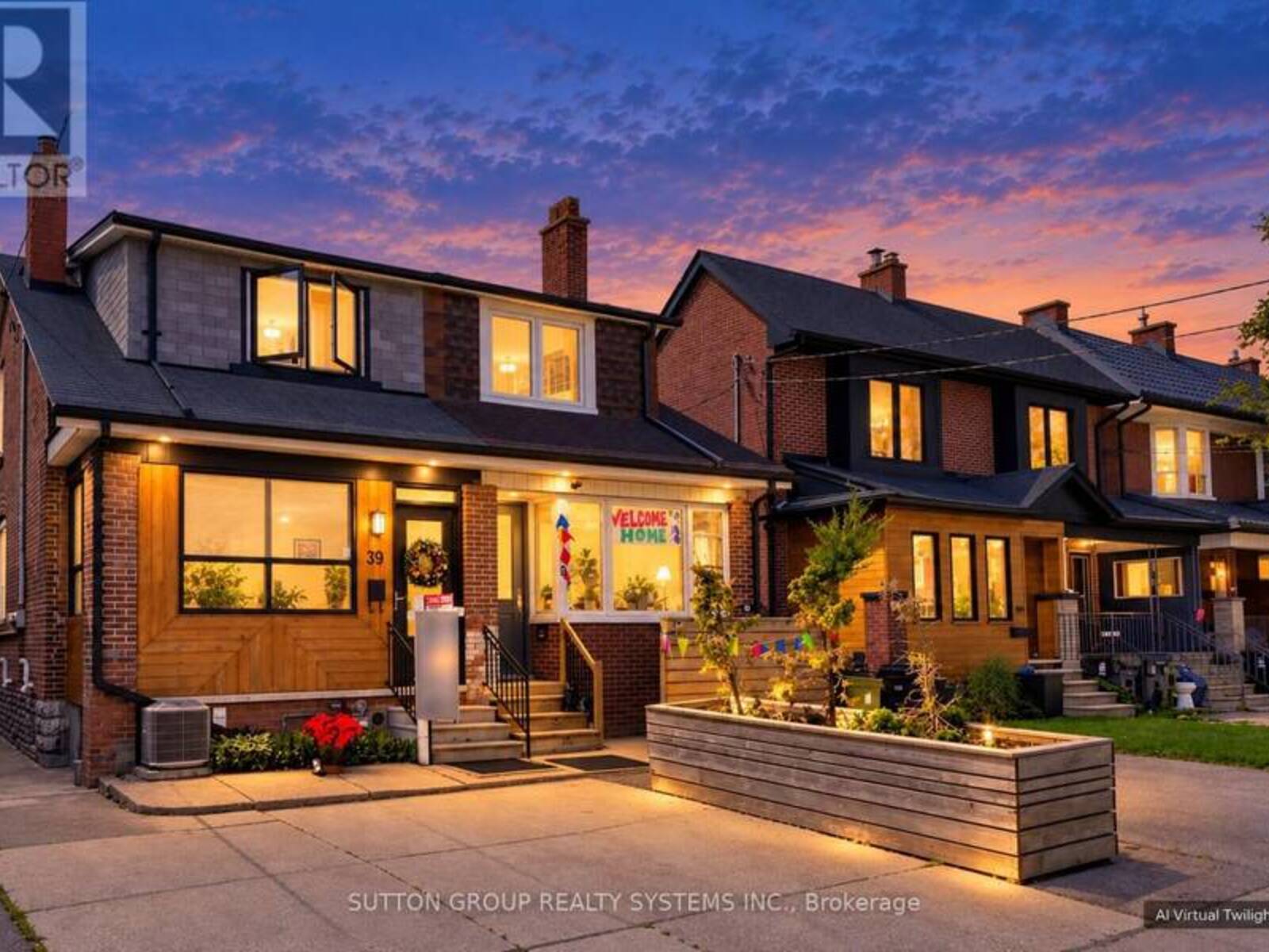 39 EXETER STREET, Toronto, Ontario M6N 1G3