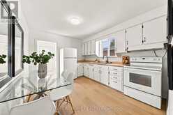 22 KATHERINE ROAD | Toronto Ontario | Slide Image Nine