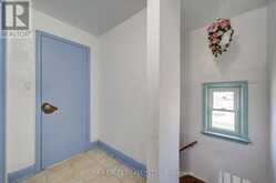 39 KILMARNOCK AVENUE | Toronto Ontario | Slide Image Thirteen