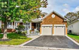 35 KIMBERLY DRIVE | Whitby Ontario | Slide Image Two