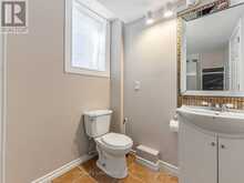 72 VANDERVOORT DRIVE | Richmond Hill Ontario | Slide Image Thirty-four