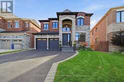 116 CRANE STREET | Aurora Ontario | Slide Image One