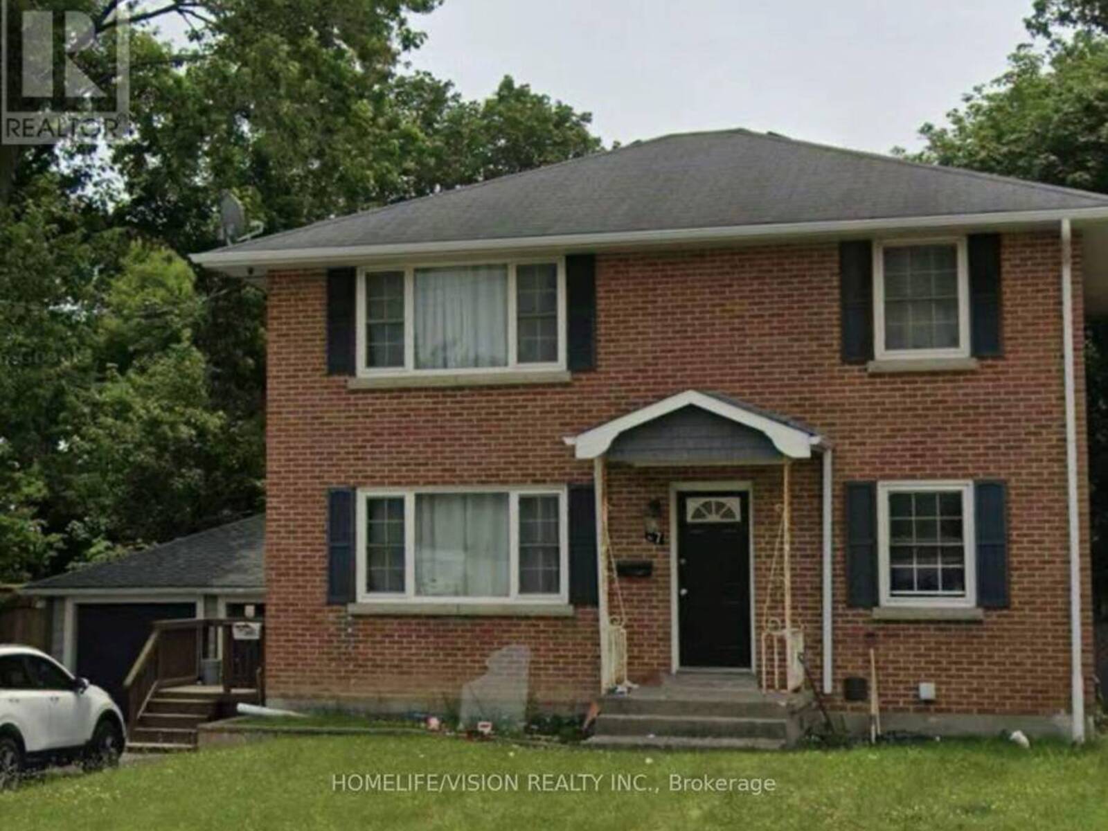 37 ROSE STREET, Barrie, Ontario L4M 2T3