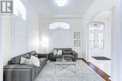 80 ROYAL WEST DRIVE | Brampton Ontario | Slide Image Nine