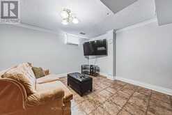 90 FAIRINGTON CRESCENT | Hamilton Ontario | Slide Image Thirty-two