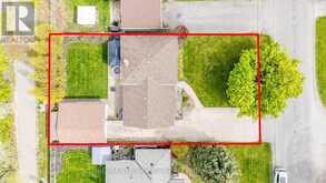 87 ROCHELLE DRIVE | St. Catharines Ontario | Slide Image Thirty-six