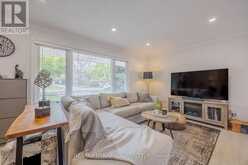 87 ROCHELLE DRIVE | St. Catharines Ontario | Slide Image Eight