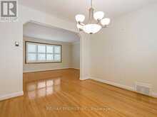 7 MAYALL AVENUE | Toronto Ontario | Slide Image Nine