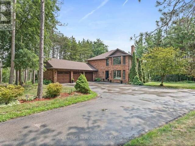 4 PINE RIDGE ROAD Erin Ontario, N0B 1T0 - 4 Bedrooms Home For Sale