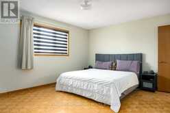 55 THISTLE RIDGE DRIVE | Vaughan Ontario | Slide Image Sixteen