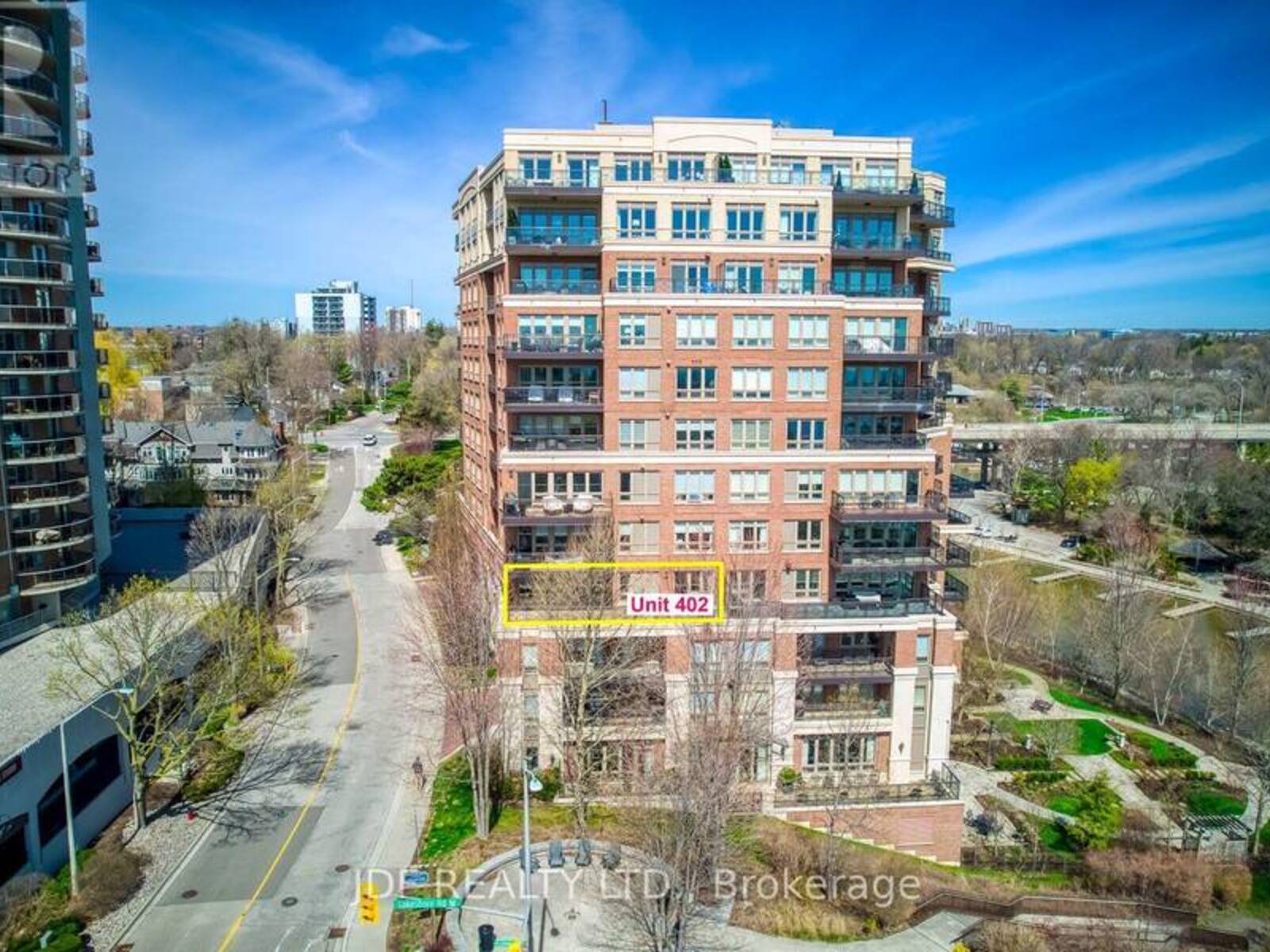 402 - 111 FORSYTHE STREET, Oakville, Ontario L6K 3J9