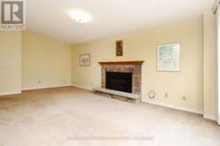 4 MOWAT COURT | Brampton Ontario | Slide Image Sixteen