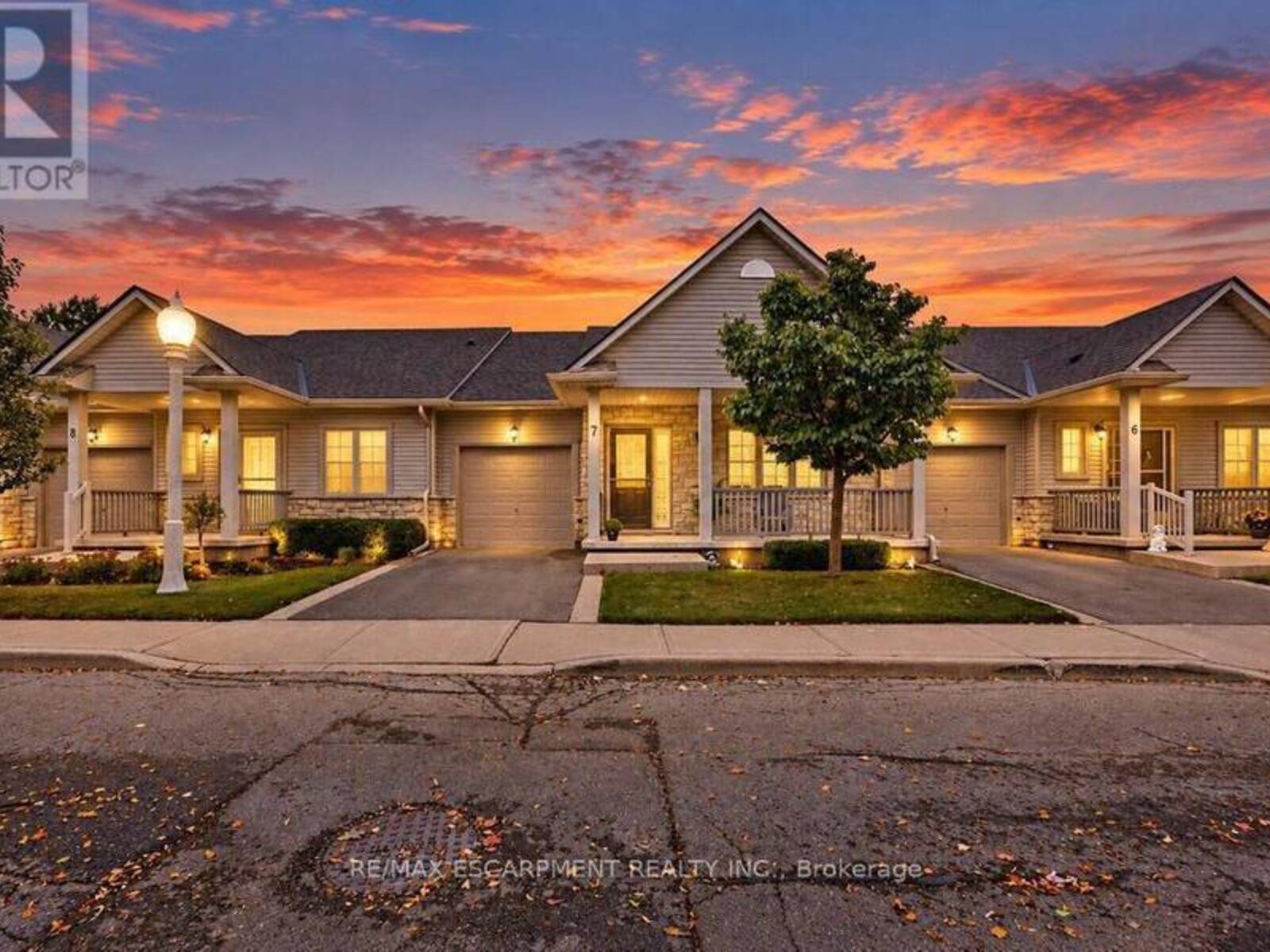 7 - 34 SOUTHBROOK DRIVE, Binbrook, Ontario L0R 1C0
