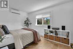 23 ALDRIDGE AVENUE | Toronto Ontario | Slide Image Nineteen