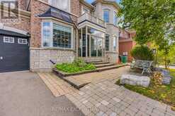 7 BRAYDON BOULEVARD | Brampton Ontario | Slide Image Five