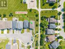 34 HAMPSHIRE PLACE | Hamilton Ontario | Slide Image Five