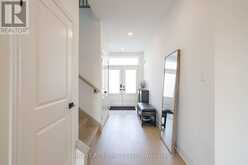 34 HAMPSHIRE PLACE | Hamilton Ontario | Slide Image Eight