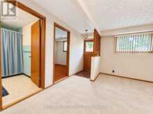 21 CROYDON DRIVE | St. Catharines Ontario | Slide Image Nineteen