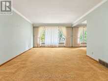 21 CROYDON DRIVE | St. Catharines Ontario | Slide Image Six