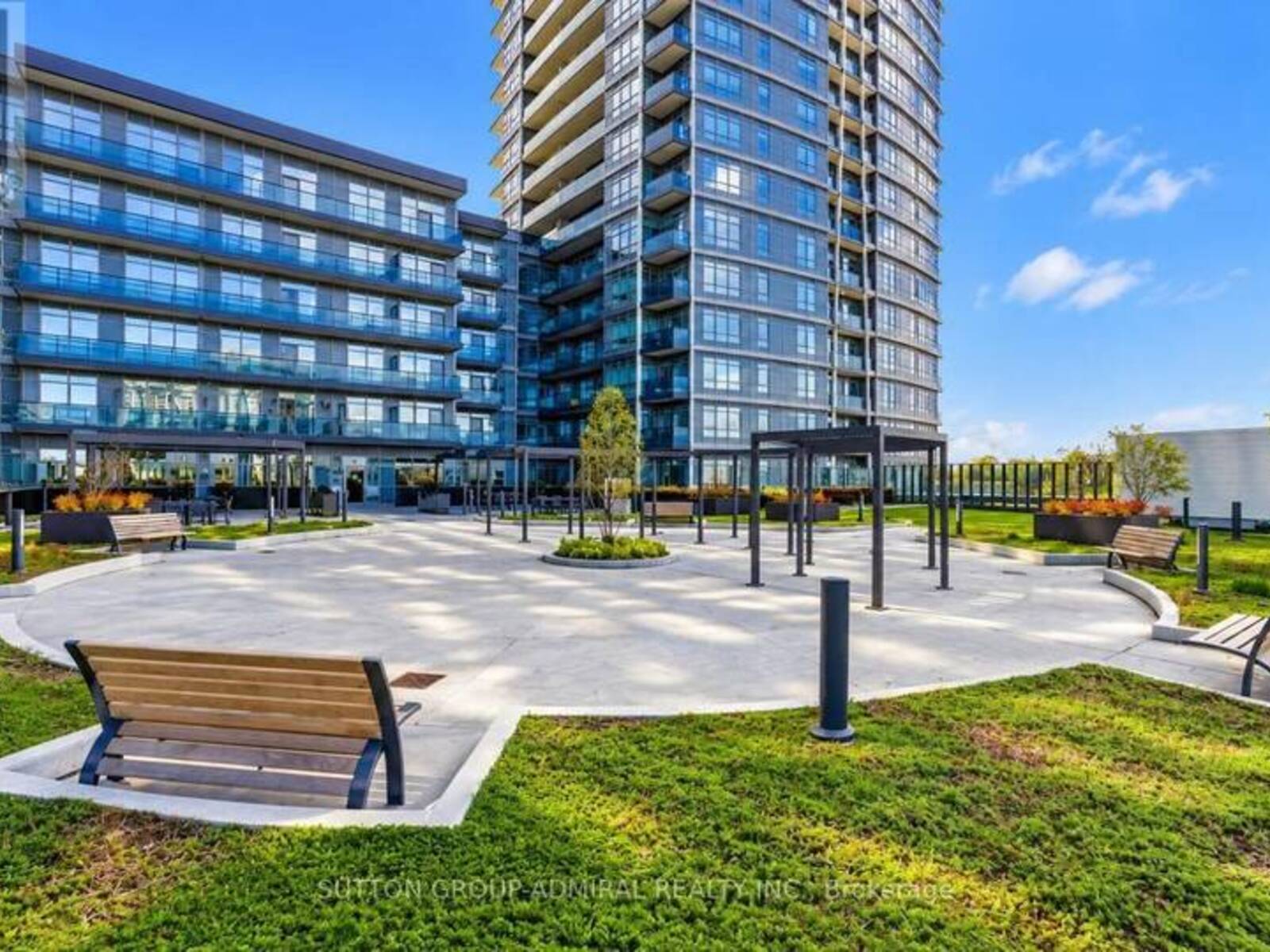 2510 - 50 UPPER MALL WAY, Vaughan, Ontario L4J 0L8
