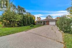 22 HAMILTON DRIVE | Newmarket Ontario | Slide Image Two