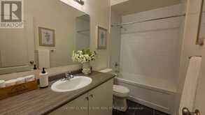 360 WILLIAM GRAHAM DRIVE | Aurora Ontario | Slide Image Twenty-two
