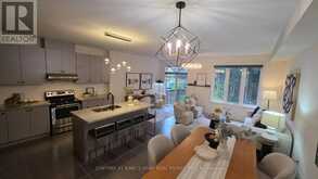 360 WILLIAM GRAHAM DRIVE | Aurora Ontario | Slide Image Four