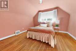9 PUTNEY ROAD | Toronto Ontario | Slide Image Thirteen