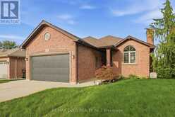 8 GARDEN PATH | Chatham Ontario | Slide Image Four